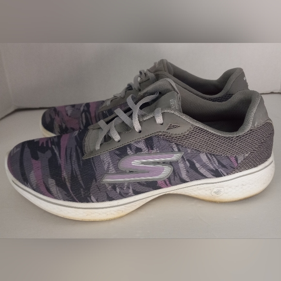 Skechers GOGA Max- Go Walk 4 Shoes (8) Gray/Purple Color - Picture 3 of 7
